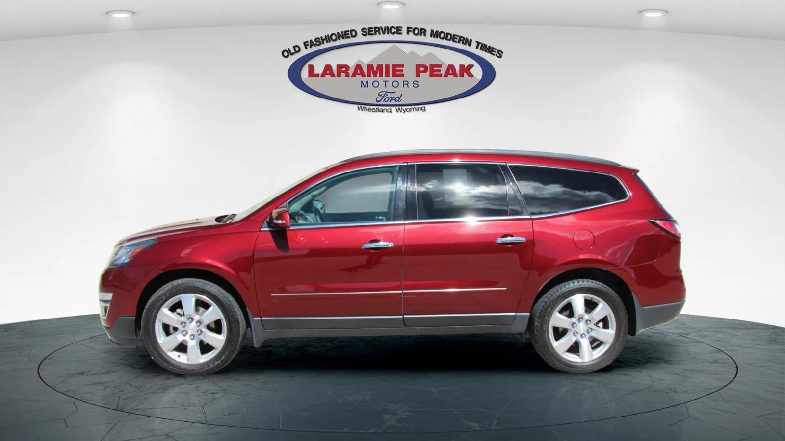 Used 2016 Chevrolet Traverse LTZ AWD/4WD image 7