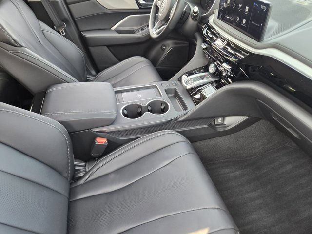 Certified 2026 Acura MDX w/ Technology Package FWD image 14