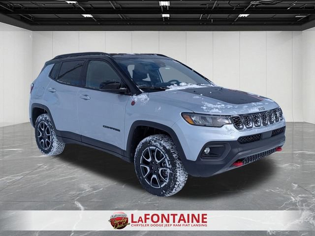 New 2026 Jeep Compass Trailhawk w/ Sun, Sound & Navigation Group image 7