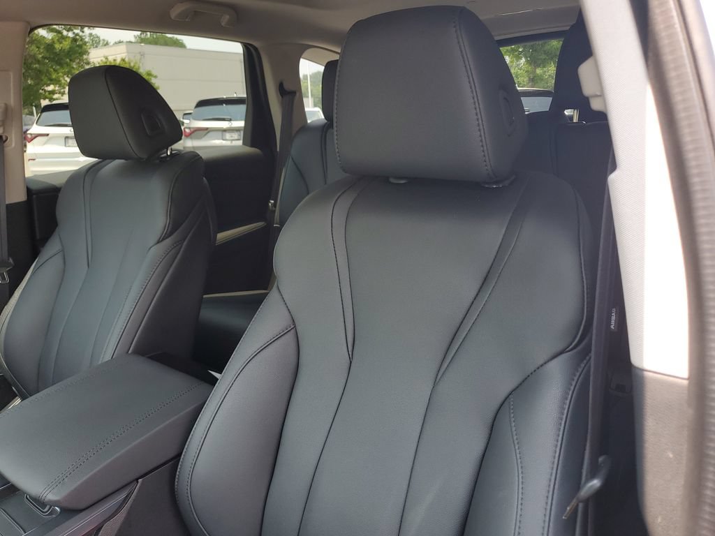 Certified 2025 Acura MDX FWD image 18