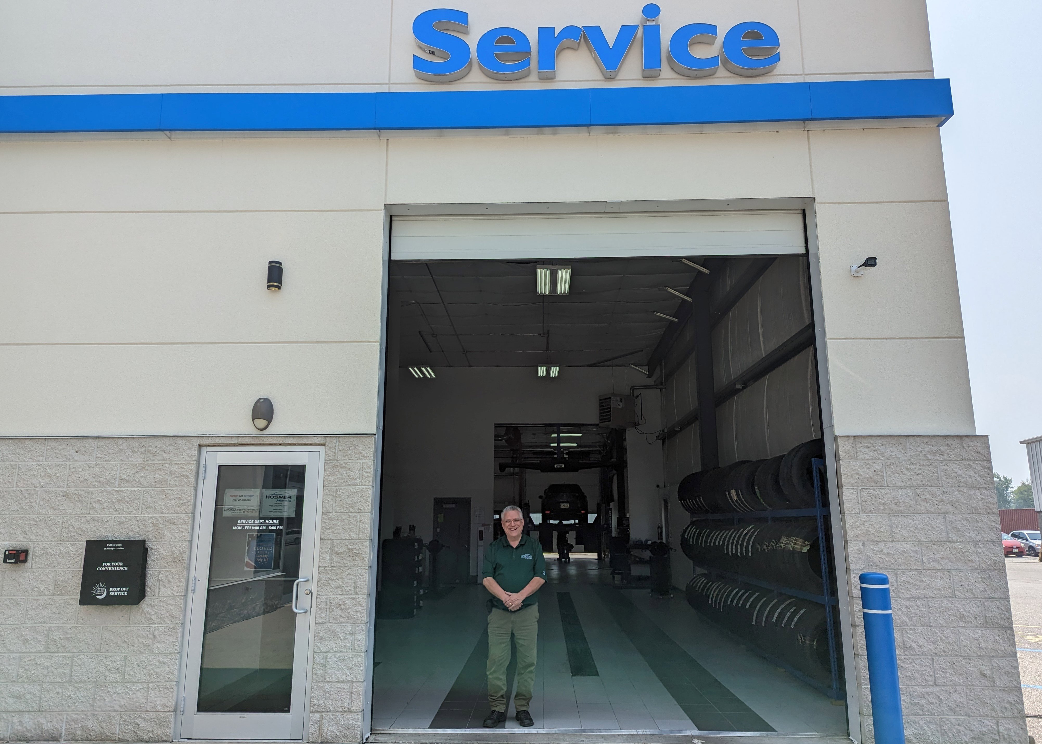 Used 2025 Honda Pilot TrailSport image 32