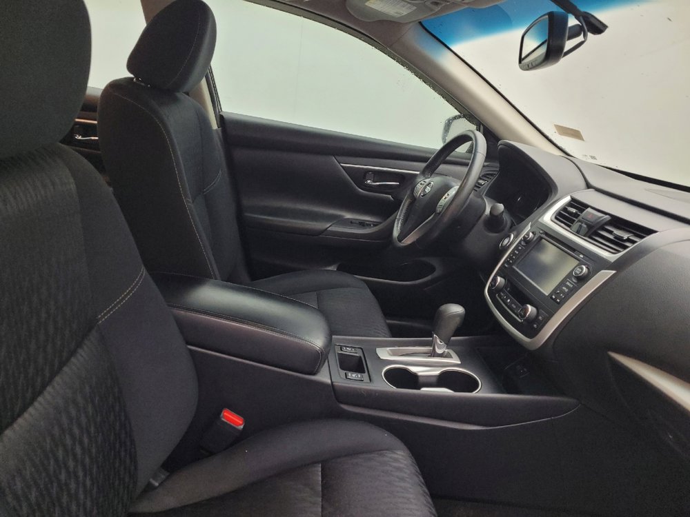 Used 2017 Nissan Altima 2.5 SV w/ Convenience Package image 21