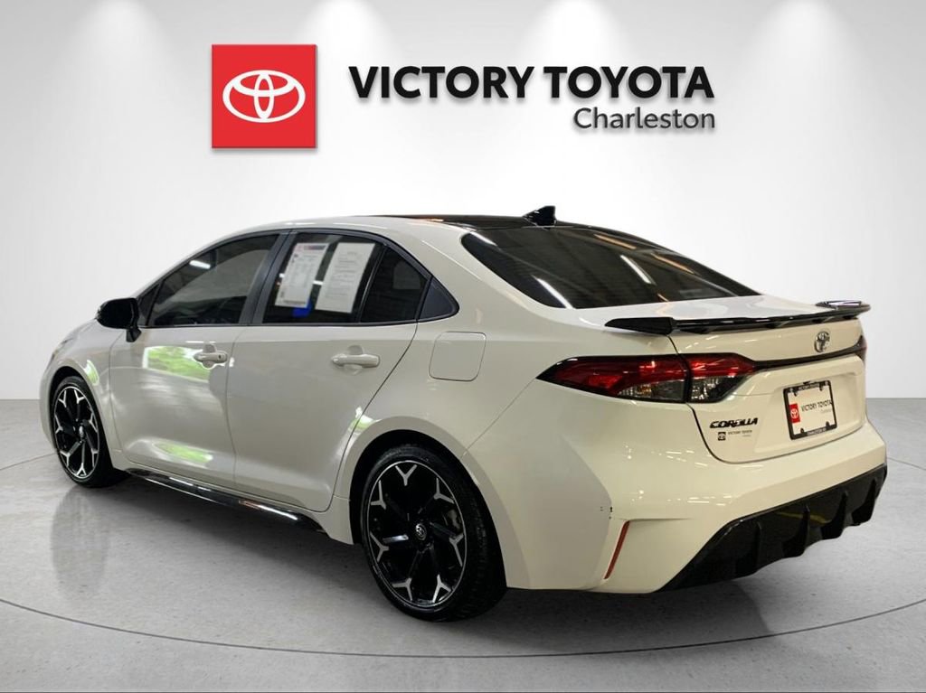 Used 2025 Toyota Corolla FX w/ Convenience Package FWD image 3