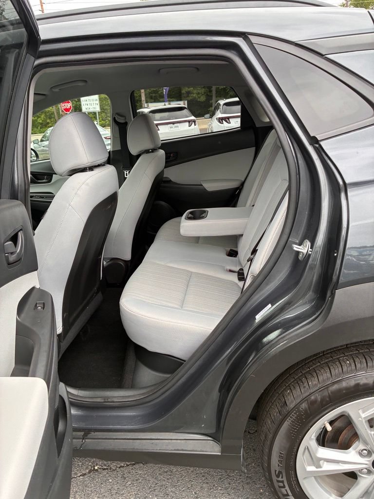 Used 2022 Hyundai Kona SEL w/ Cargo Package AWD/4WD image 21