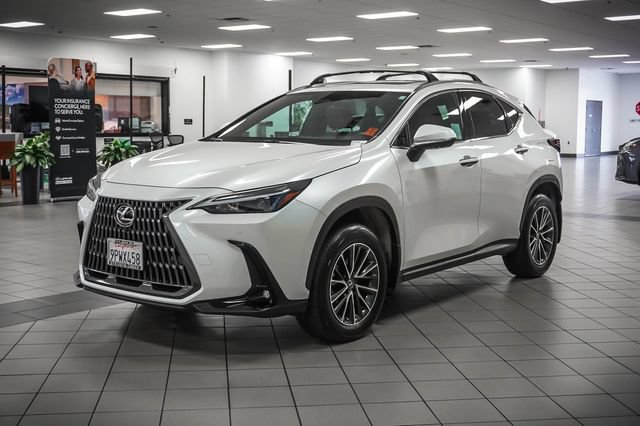 Certified 2025 Lexus NX 350 AWD w/ Accessory Package (K3) image 4