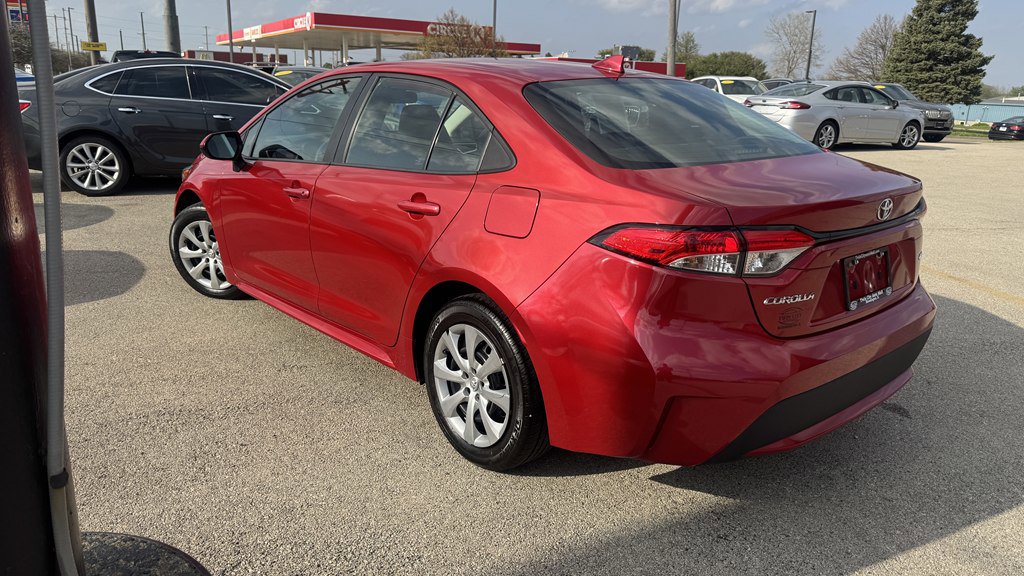 Used 2020 Toyota Corolla LE image 6