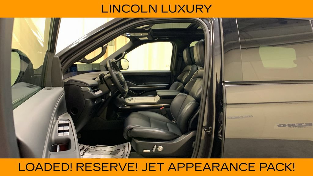 Used 2025 Lincoln Navigator Reserve w/ Jet Appearance Package AWD/4WD image 34
