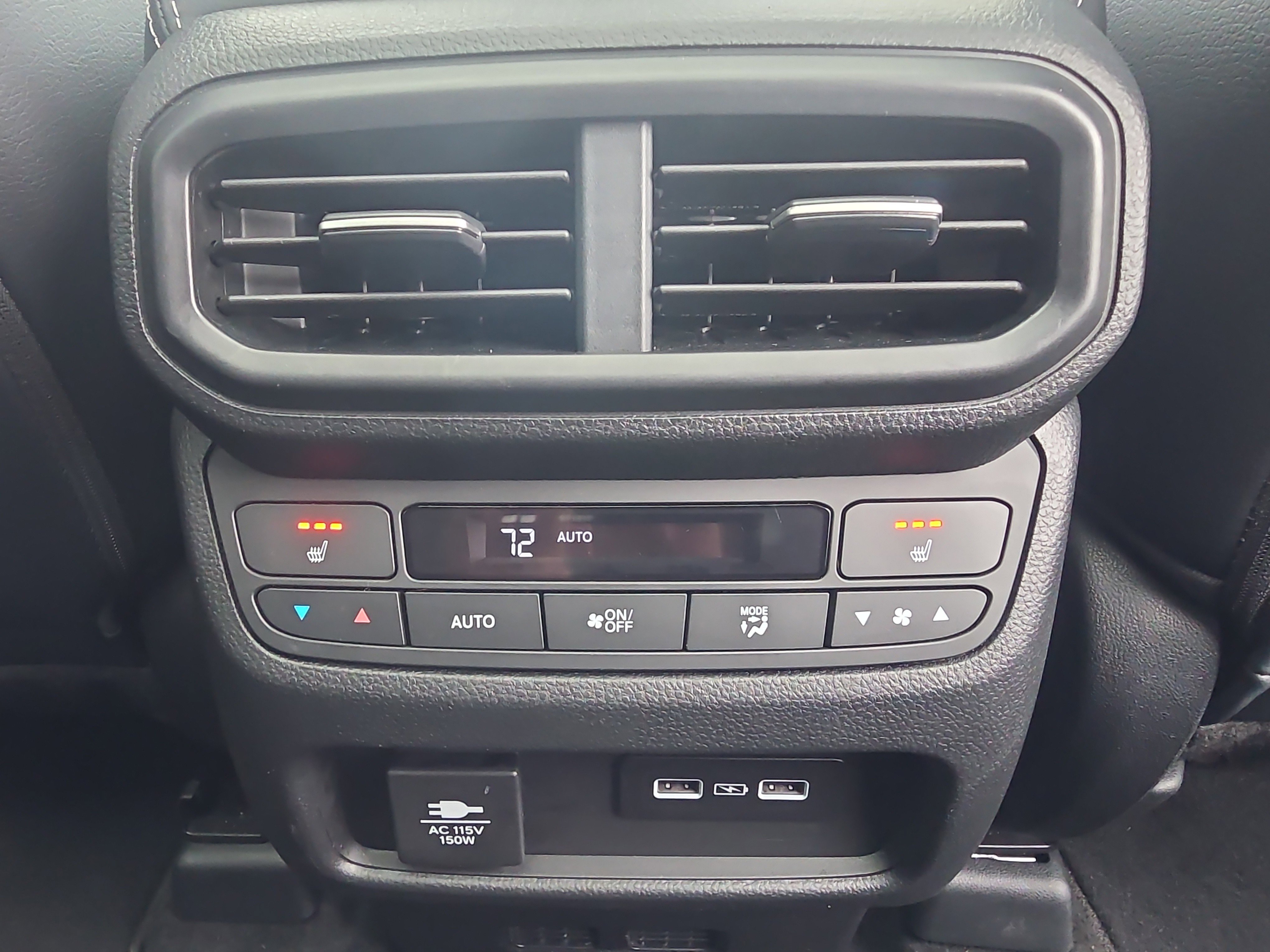 Used 2023 Honda Pilot Elite image 14