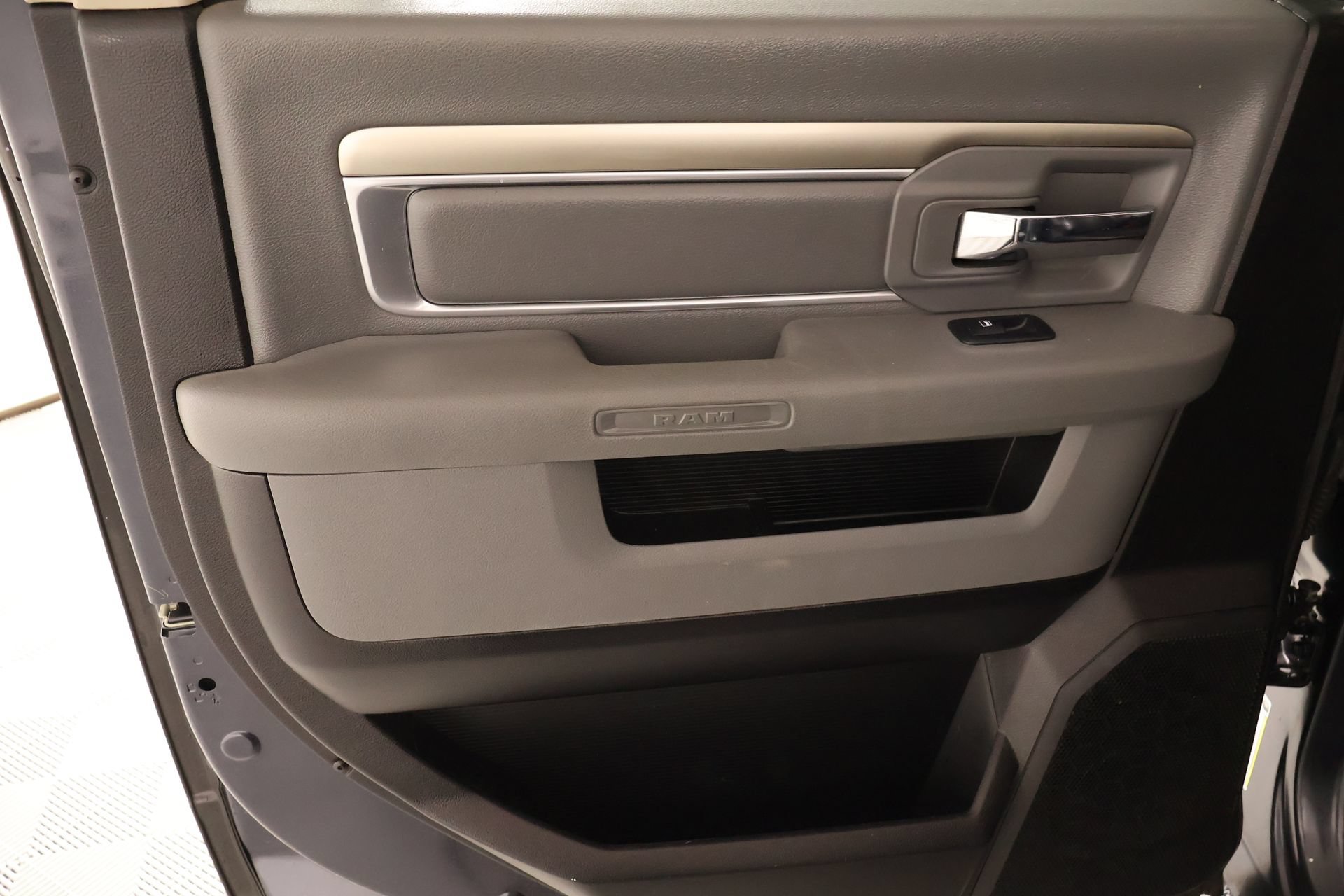 Used 2018 RAM 1500 Lone Star RWD image 14