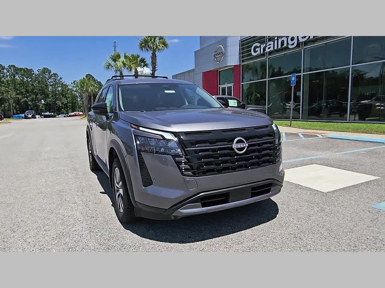 New 2026 Nissan Pathfinder SL FWD image 16