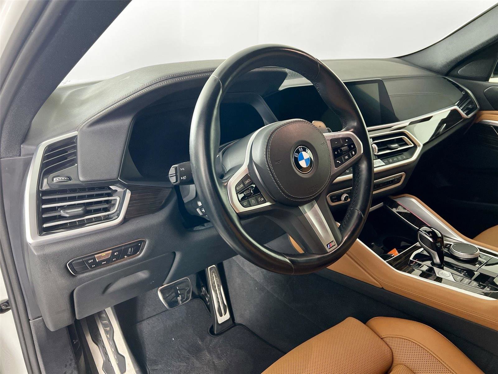 Certified 2023 BMW X6 xDrive40i w/ M Sport Package AWD/4WD image 10