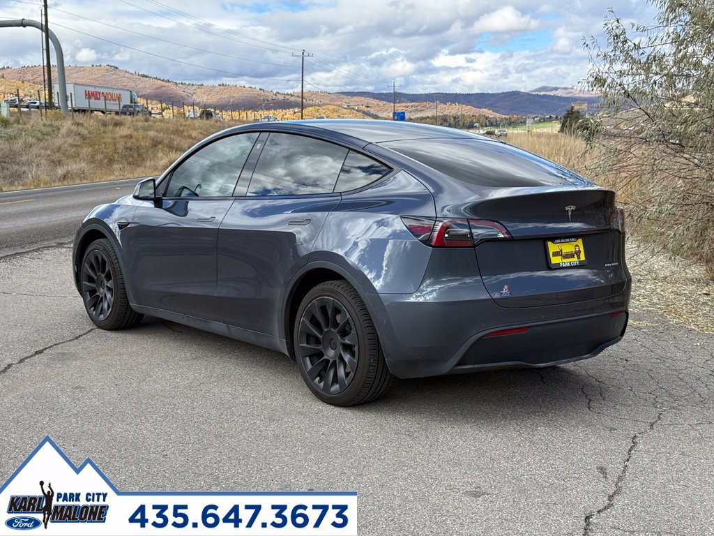 Used 2023 Tesla Model Y Long Range AWD/4WD image 3