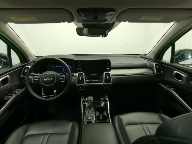 Used 2023 Kia Sorento SX FWD image 23