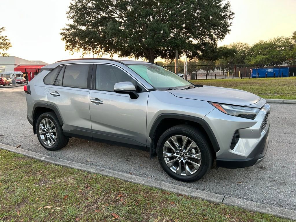 Used 2024 Toyota RAV4 Limited image 7