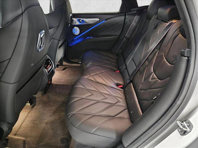 New 2026 BMW XM Label Red image 15