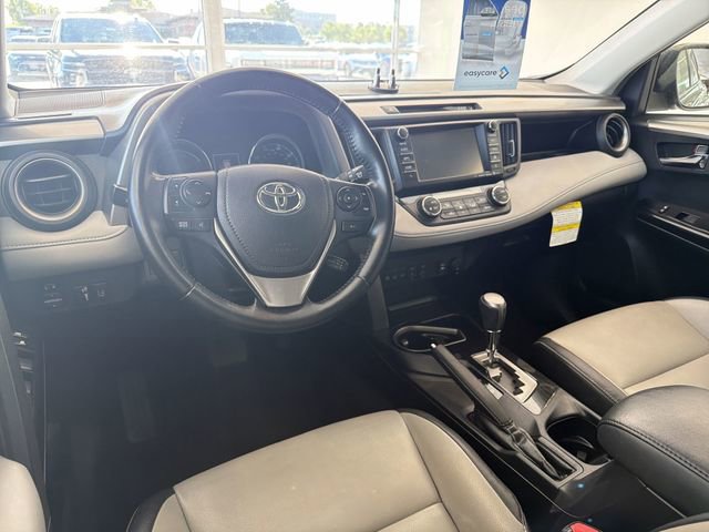 Used 2017 Toyota RAV4 Limited AWD/4WD image 18