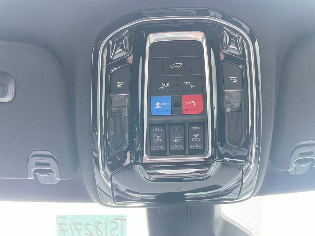 New 2026 Jeep Grand Wagoneer Summit AWD/4WD image 30