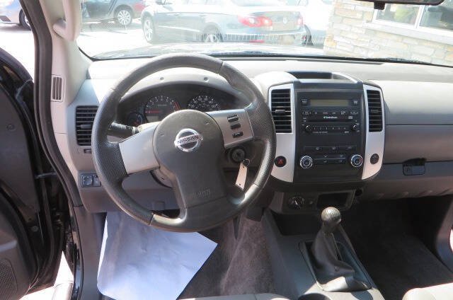 Used 2011 Nissan Xterra S AWD/4WD image 33