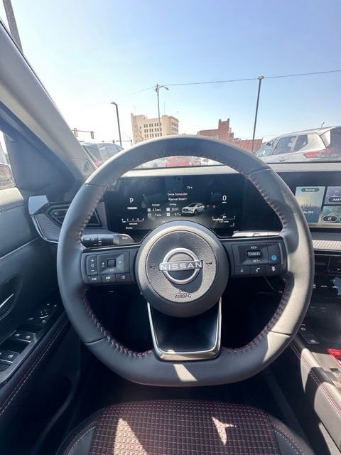 New 2025 Nissan Kicks SR image 16