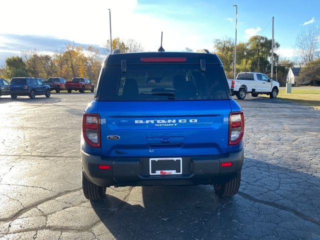 New 2025 Ford Bronco Sport Outer Banks w/ Outer Banks Tech Package+ AWD/4WD video 4