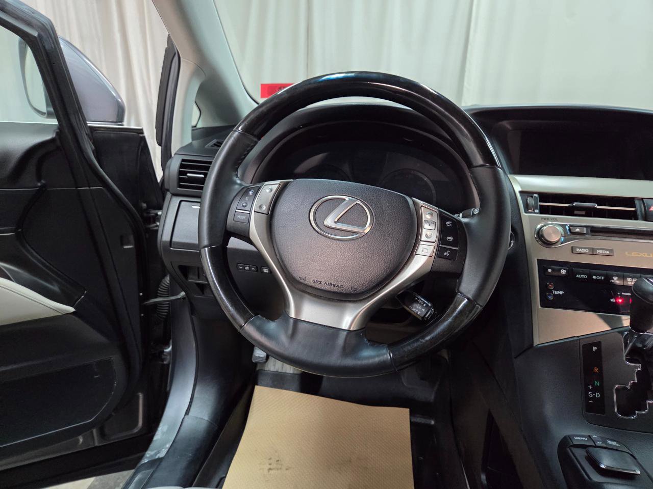Used 2013 Lexus RX 350 AWD w/ Navigation Pkg image 36
