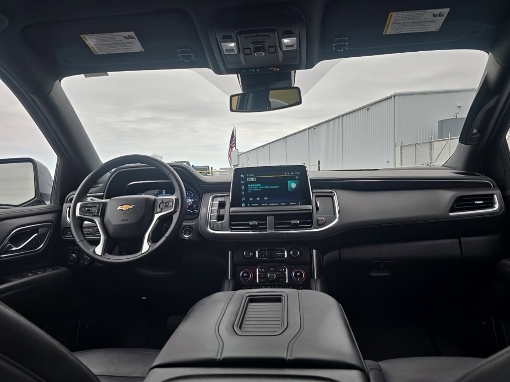 Used 2023 Chevrolet Tahoe LT w/ Luxury Package image 25