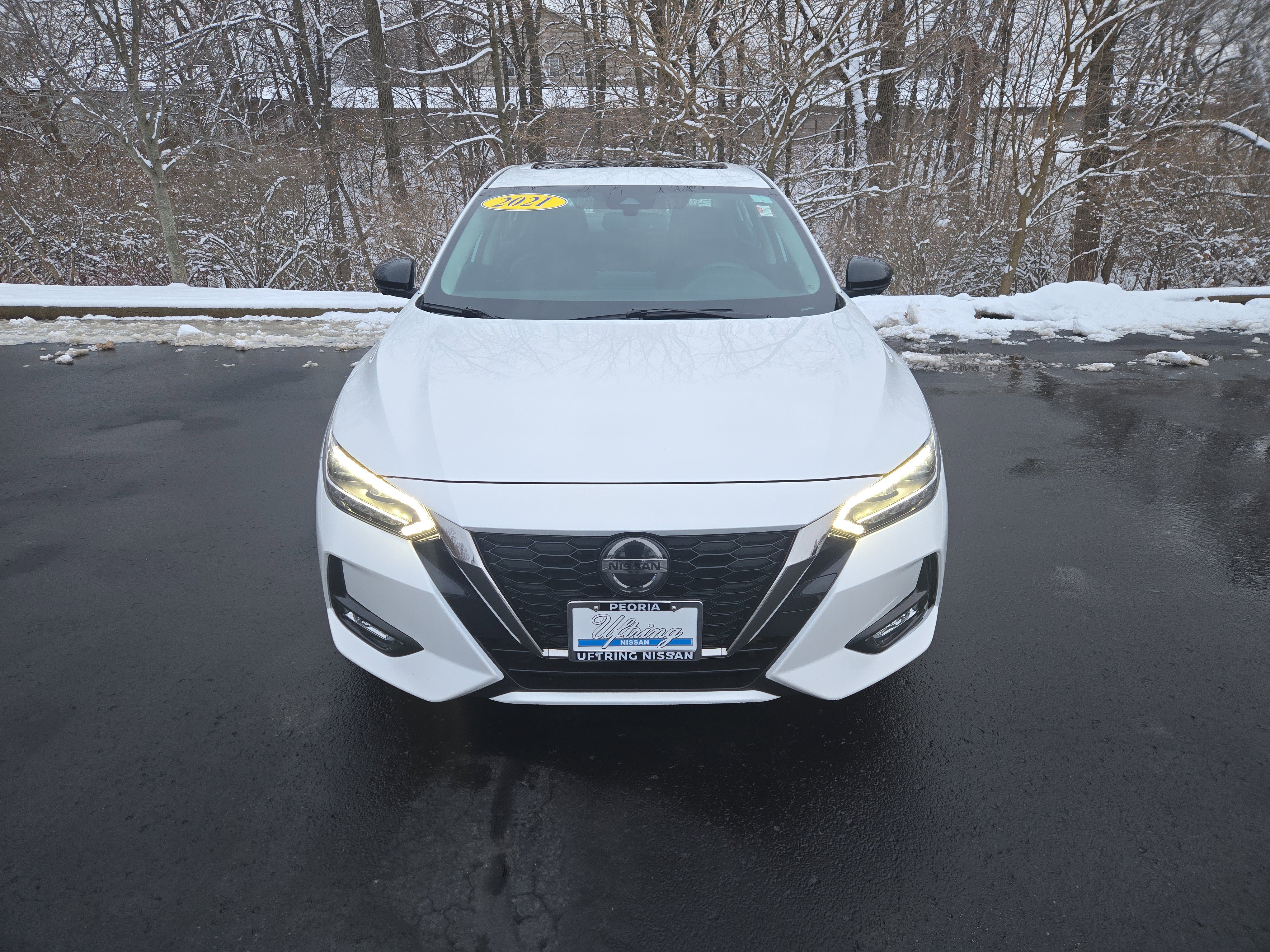 Used 2021 Nissan Sentra SR w/ SR Premium Package image 7