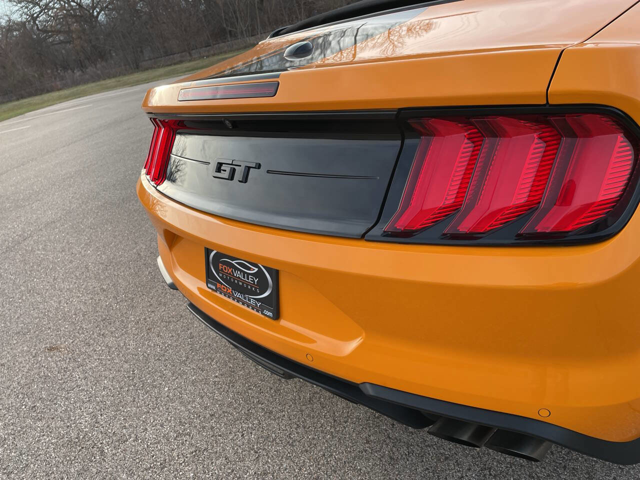 Used 2018 Ford Mustang GT Premium w/ GT Performance Package image 9