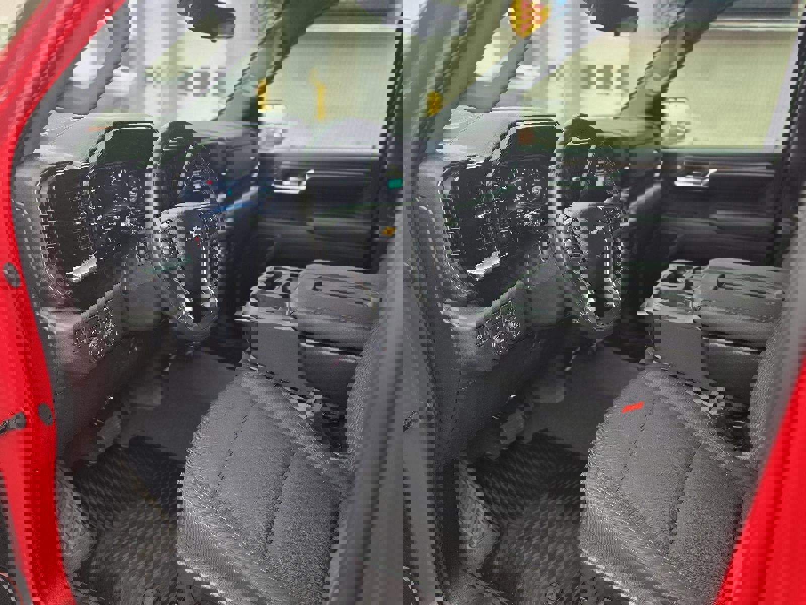 Used 2022 Chevrolet Silverado 1500 LT image 20