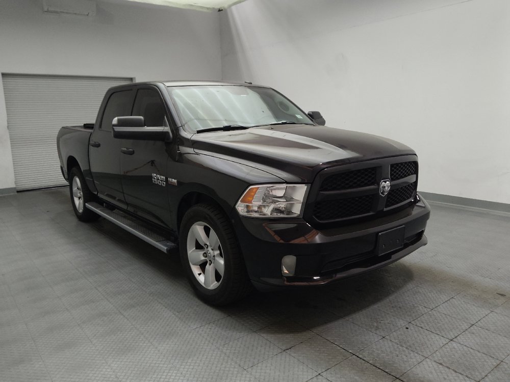 Used 2016 RAM 1500 Express RWD image 13