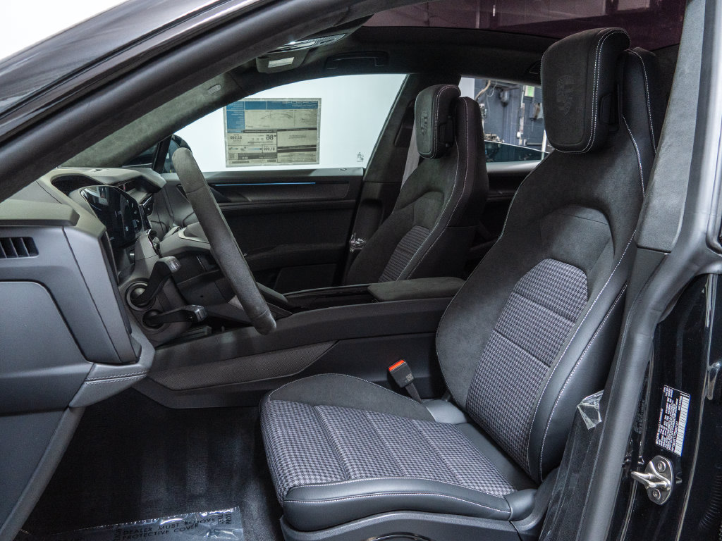 New 2026 Porsche Cayenne Turbo AWD/4WD image 5