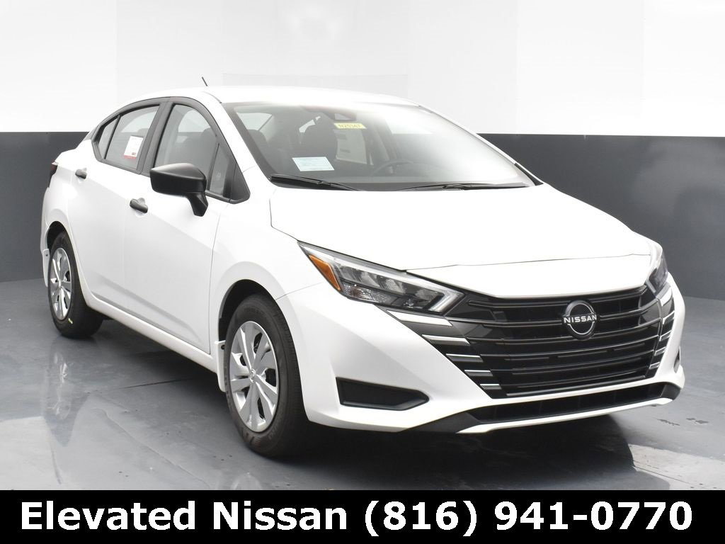 New 2025 Nissan Versa S w/ Trunk Package
