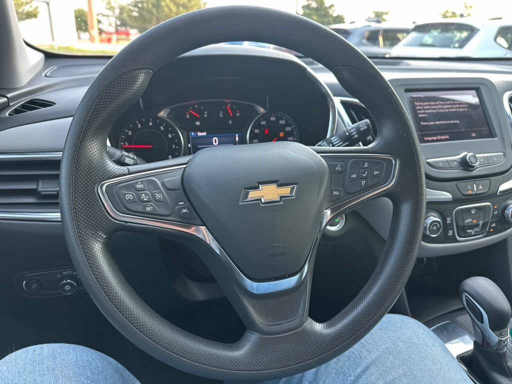 Used 2024 Chevrolet Equinox LS w/ LS Convenience Package FWD image 10