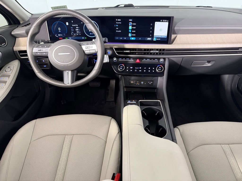 Used 2025 Hyundai Sonata Limited image 12