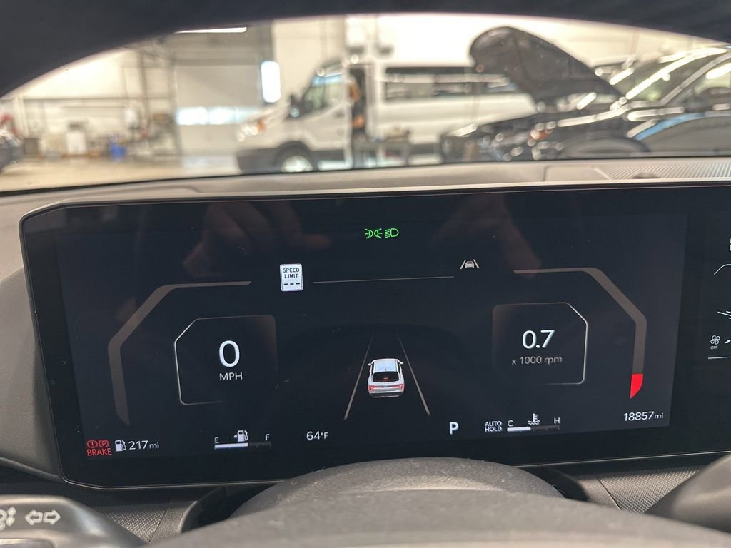 Certified 2025 Kia K4 EX FWD image 9
