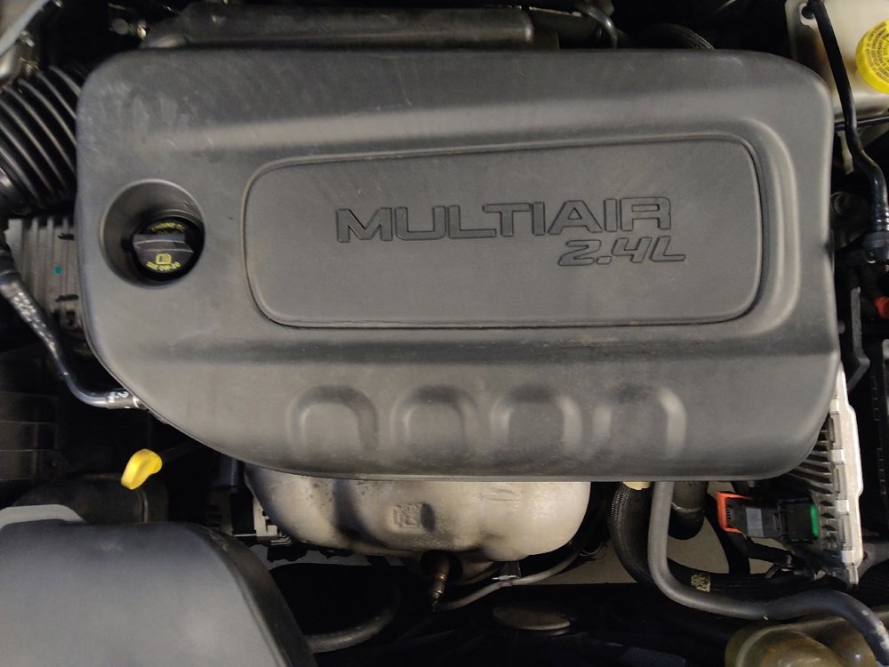 Used 2021 Jeep Cherokee Latitude Plus w/ Sun & Sound Group FWD image 30