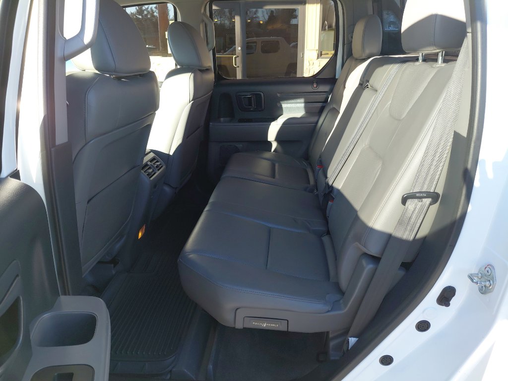 Used 2014 Honda Ridgeline RTL image 10