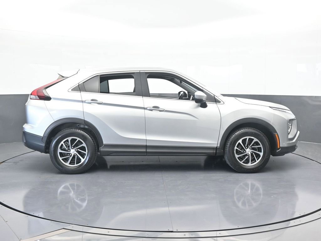Used 2023 Mitsubishi Eclipse Cross ES image 7