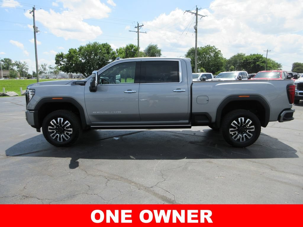Certified 2026 GMC Sierra 3500 Denali Ultimate AWD/4WD image 11