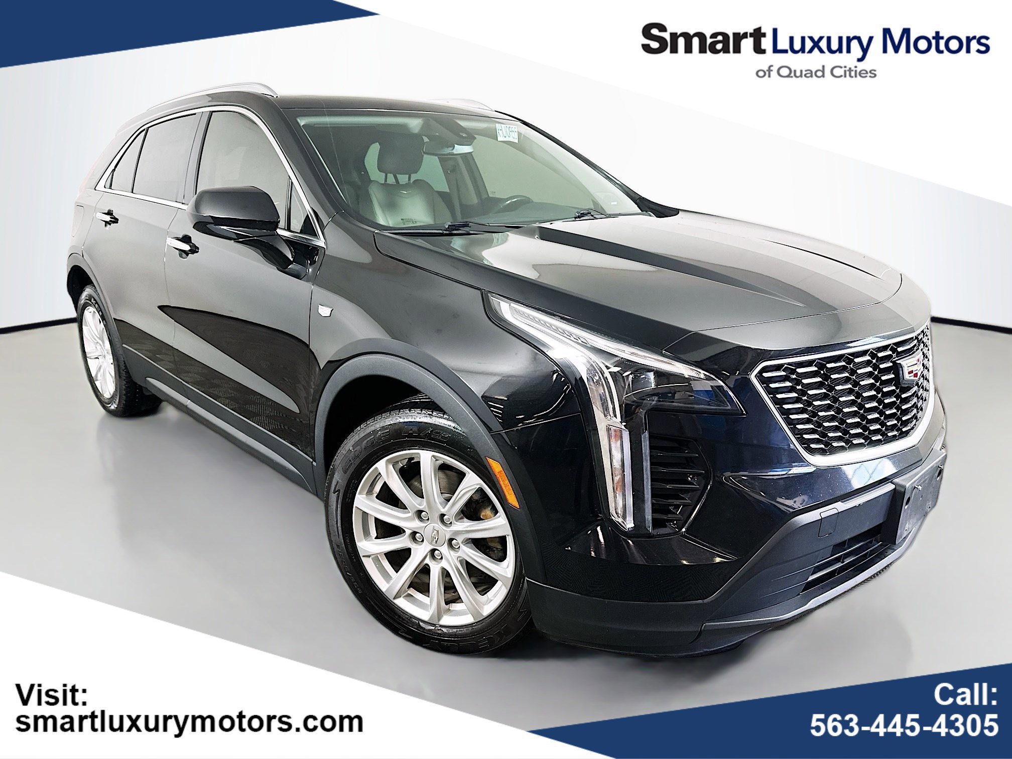 Used 2019 Cadillac XT4 Luxury w/ Cold Weather Package AWD/4WD image 1