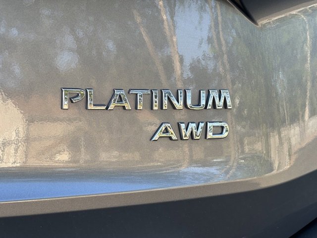 Used 2023 Nissan Rogue Platinum w/ Platinum Premium Package image 14