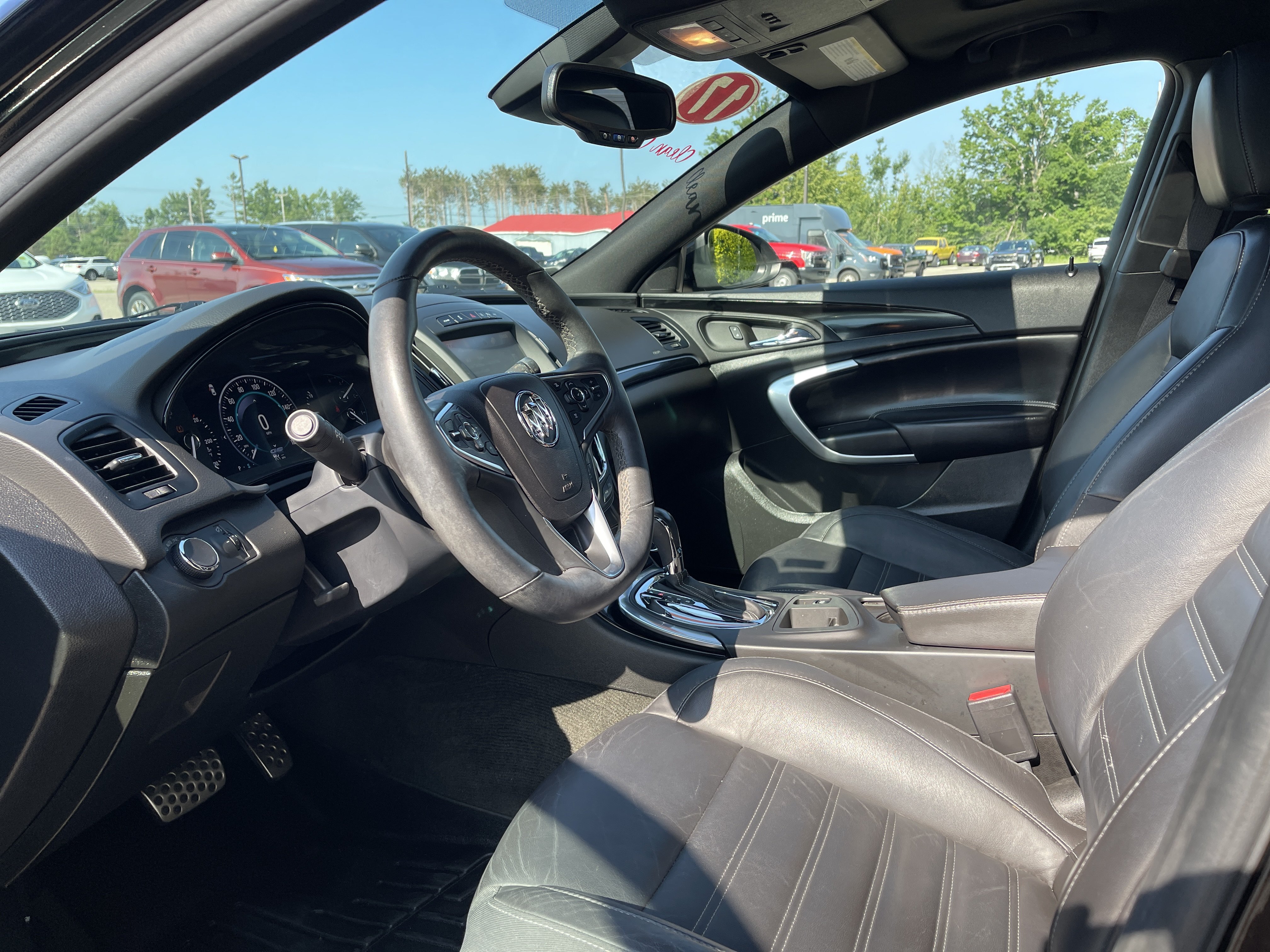 Used 2017 Buick Regal GS w/ Driver Confidence Package #2 AWD/4WD image 11