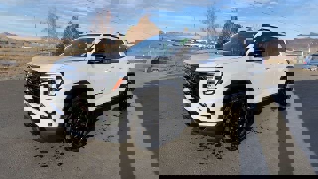 New 2026 GMC Terrain Elevation w/ Black Edition image 4