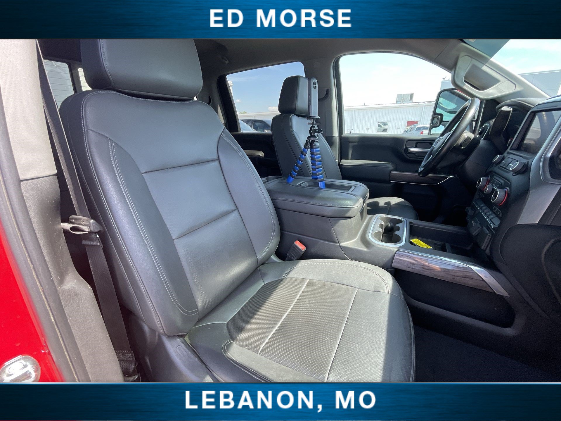 Certified 2022 Chevrolet Silverado 2500 LTZ w/ LTZ Convenience Package AWD/4WD image 25