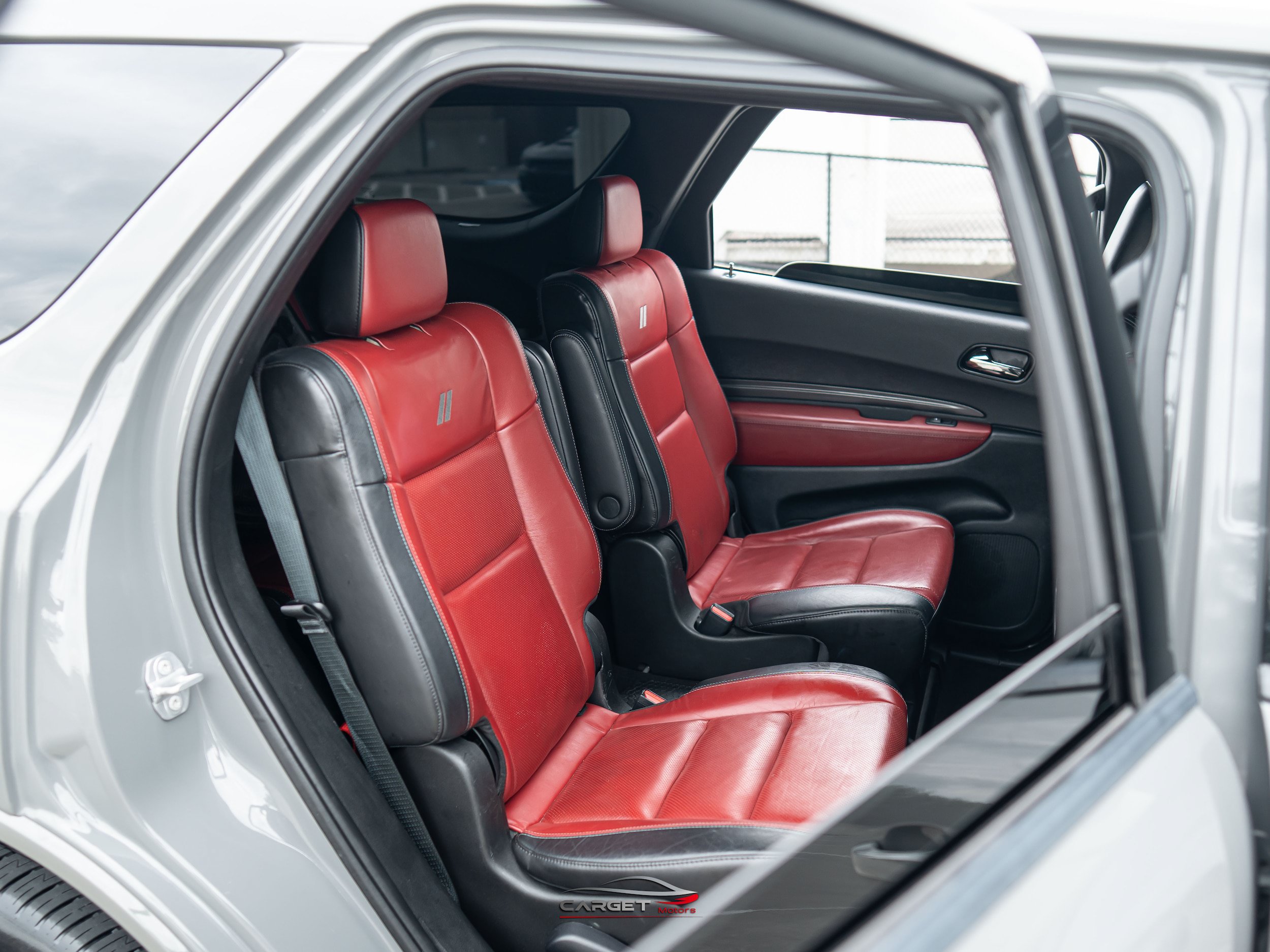 Used 2022 Dodge Durango R/T w/ Blacktop Package AWD/4WD image 18