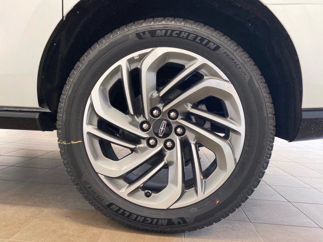 New 2026 Lincoln Navigator L Reserve AWD/4WD image 28