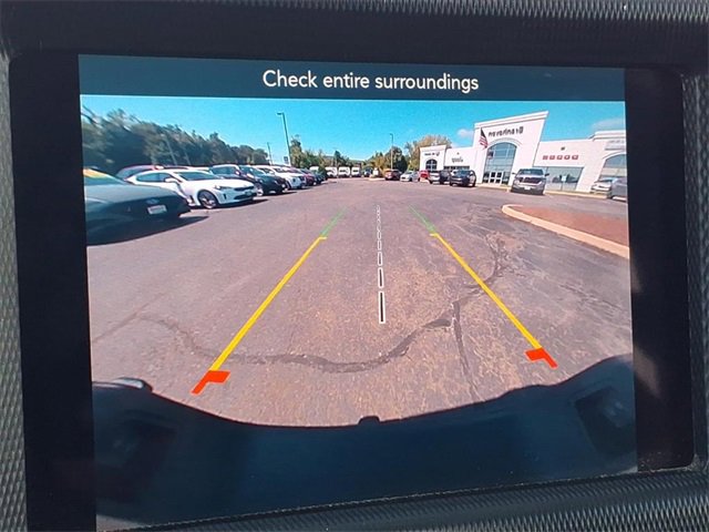 Certified 2022 Jeep Gladiator Willys image 29