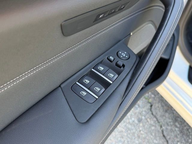 Certified 2023 BMW 530e w/ Premium Package image 19