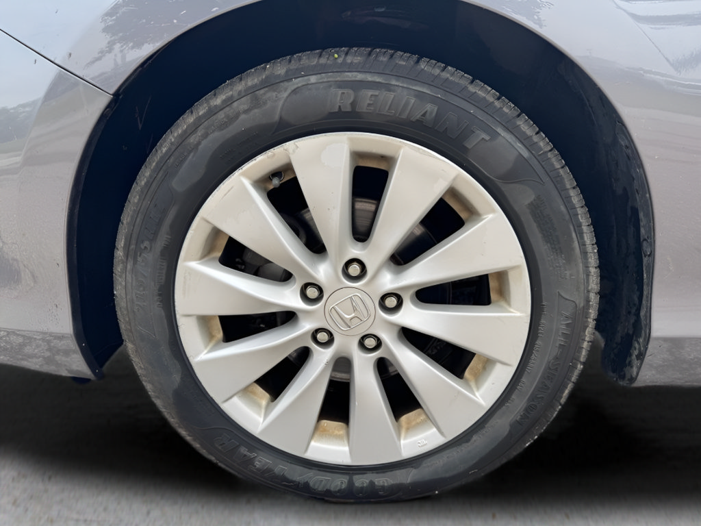 Used 2015 Honda Accord EX-L image 13