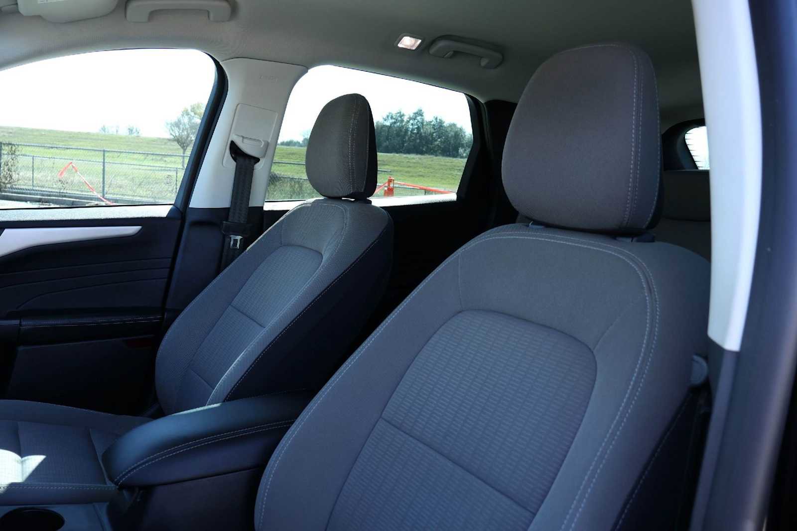 Used 2022 Ford Escape S FWD image 11